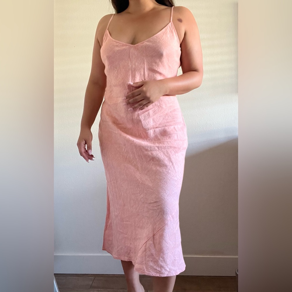 Aritzia ‘Wilfred’ coral linen slip midi size L
